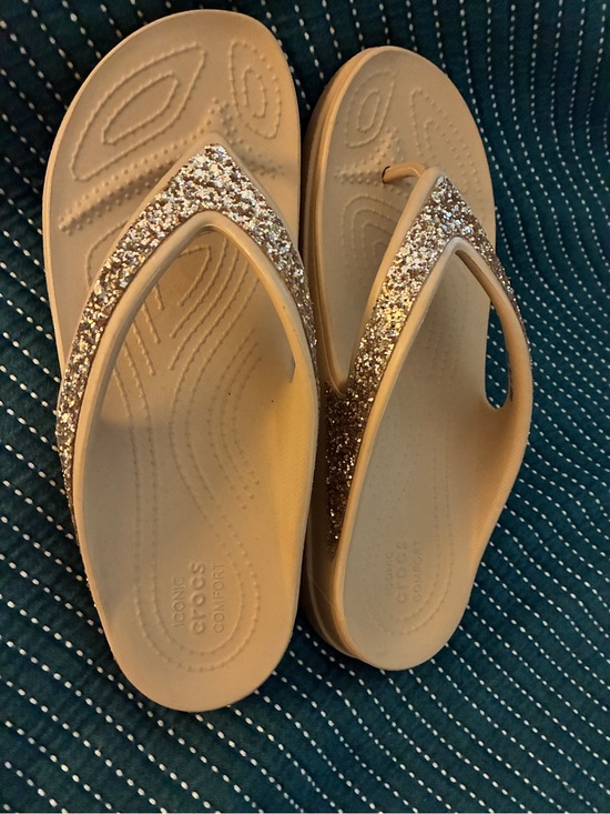 CROCS Shoes - CROCS Women’s Glitter Strap Flip Sandals - Beige with Silver Sparkle